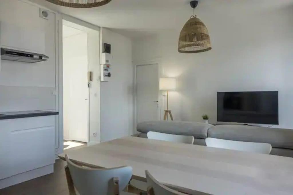 T2 Le Chatelet Lägenhet Orléans Exteriör bild